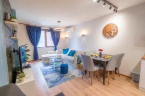 Top Center Retreat, Near AUBG FREE Parking